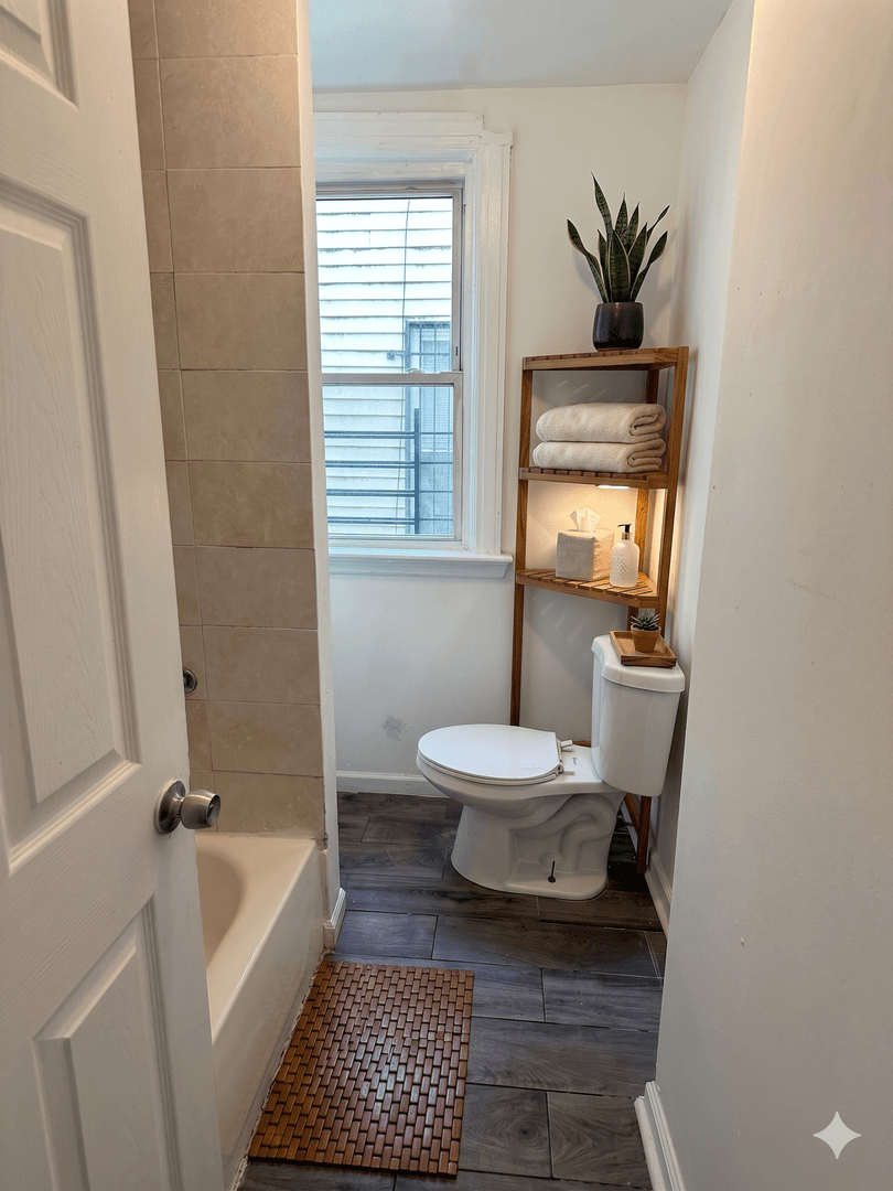 Newark Apartment: 185 S 11th St