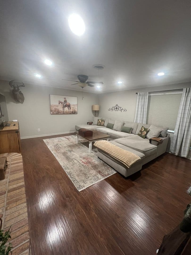 Abilene House: 1526 Rosewood Dr.