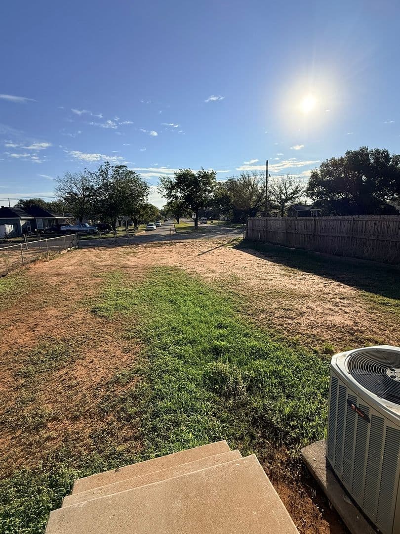 Abilene House: 2399 Old Anson Rd.