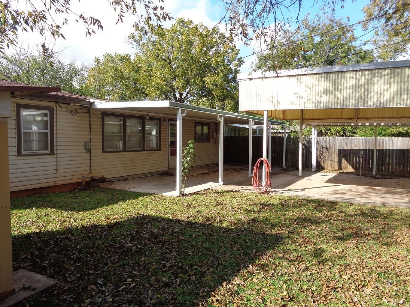 ABILENE House: 617 GLENHAVEN DRIVE