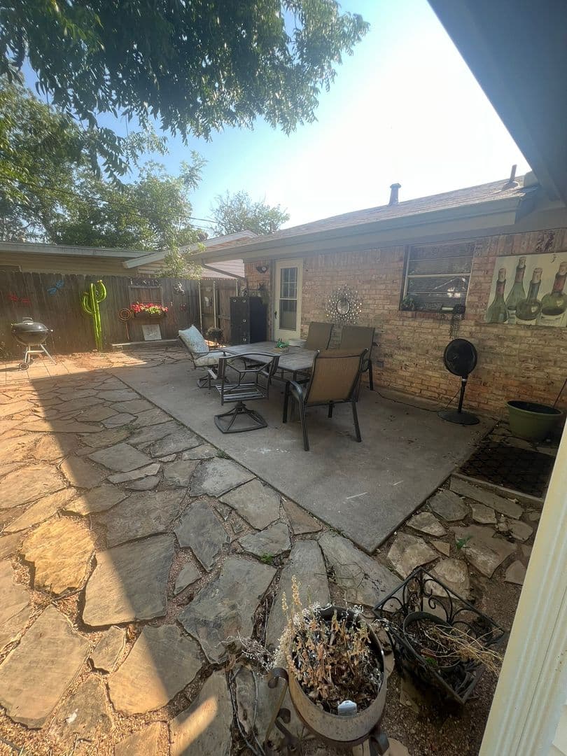 Abilene House: 1526 Rosewood Dr.