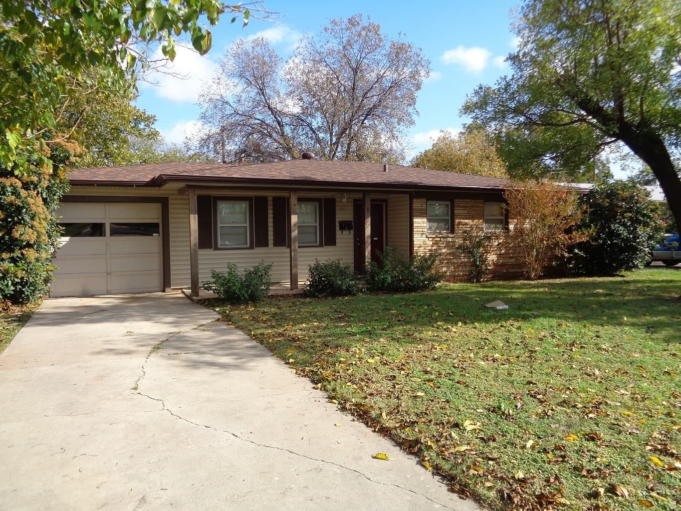 ABILENE House: 617 GLENHAVEN DRIVE