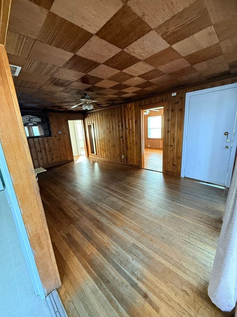 Abilene House: 2399 Old Anson Rd.