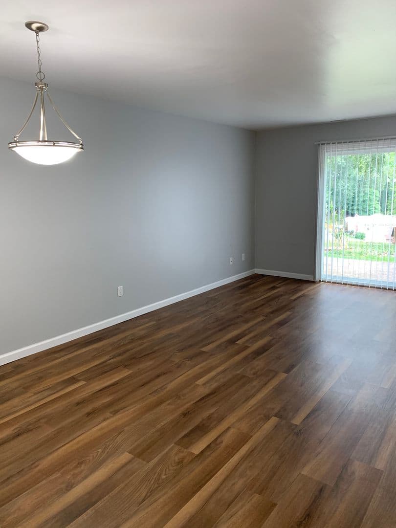 Bethel Park Apartment: Highfield Crossing Apartments