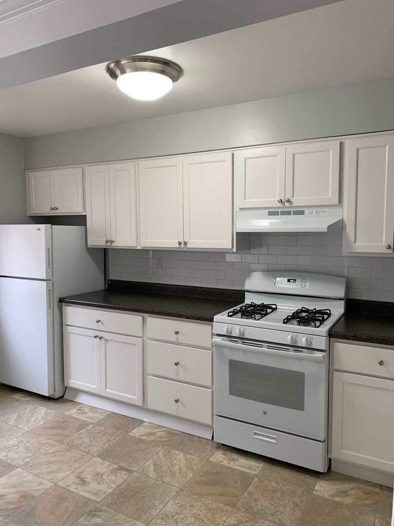 Bethel Park Apartment: Highfield Crossing Apartments