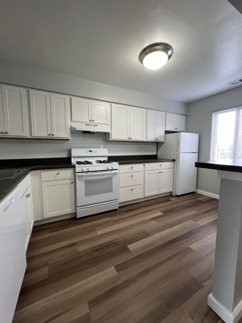 Bethel Park Apartment: Highfield Crossing Apartments