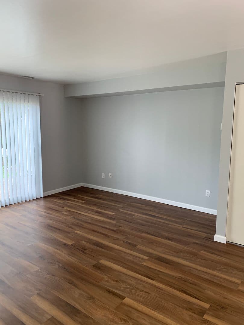 Bethel Park Apartment: Highfield Crossing Apartments
