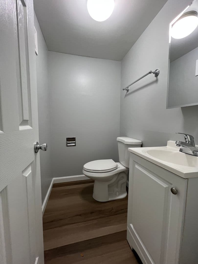 Bethel Park Apartment: Highfield Crossing Apartments