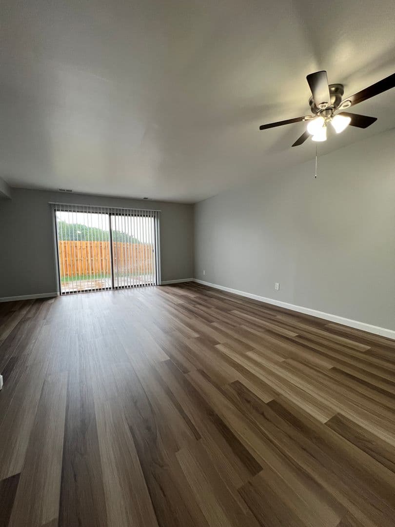 Bethel Park Apartment: Highfield Crossing Apartments