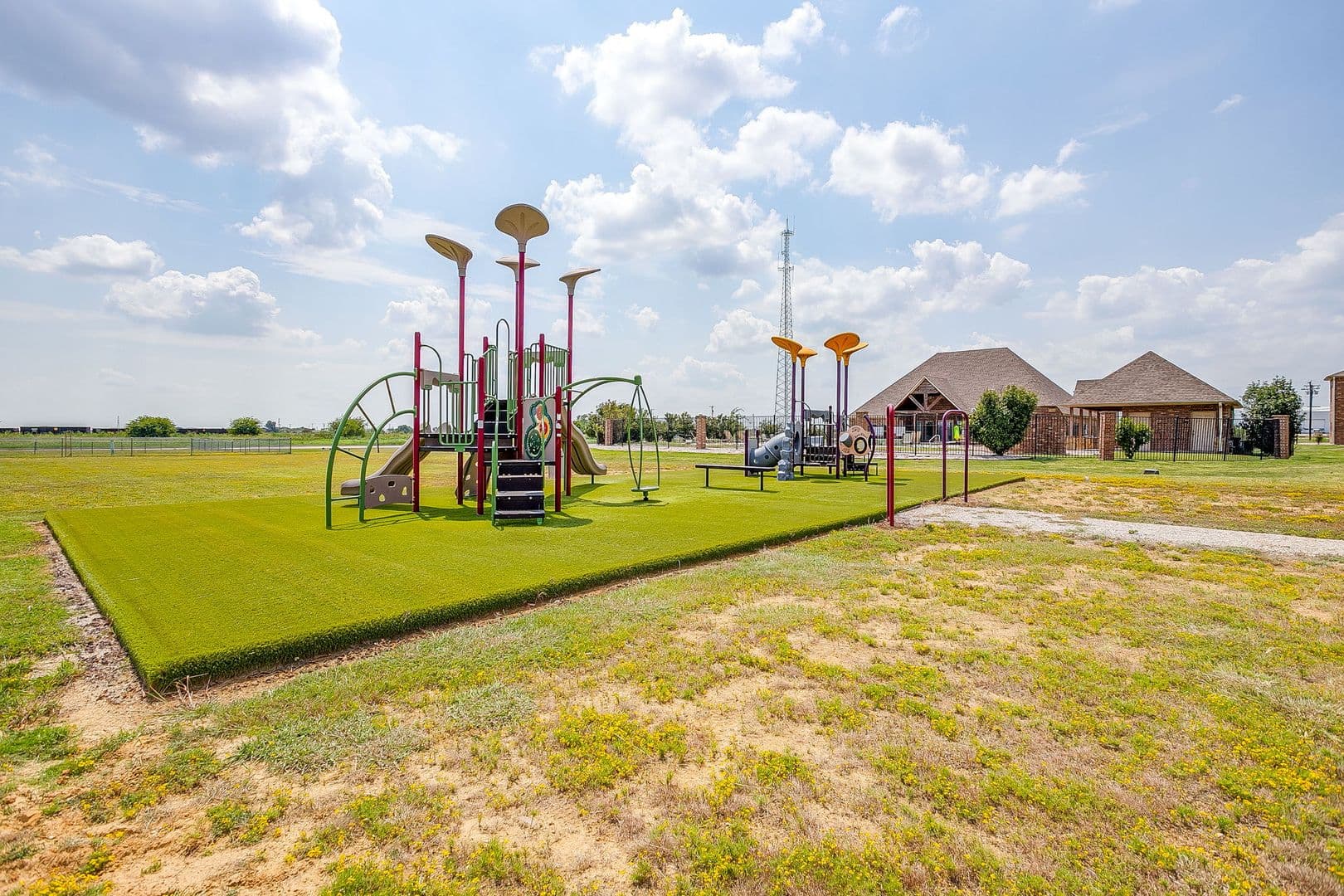 Alvarado Apartment: 301 County Rd 207