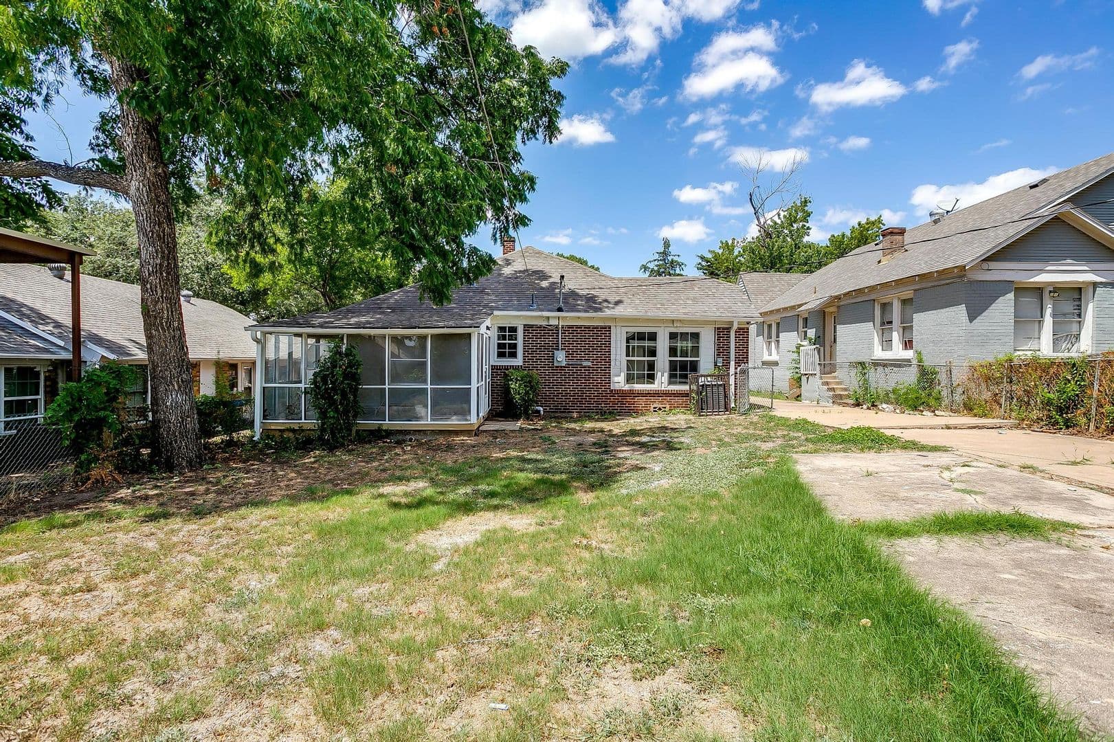 Fort Worth House: 2620 Wilkinson Ave - 2620 Wilkinson Ave