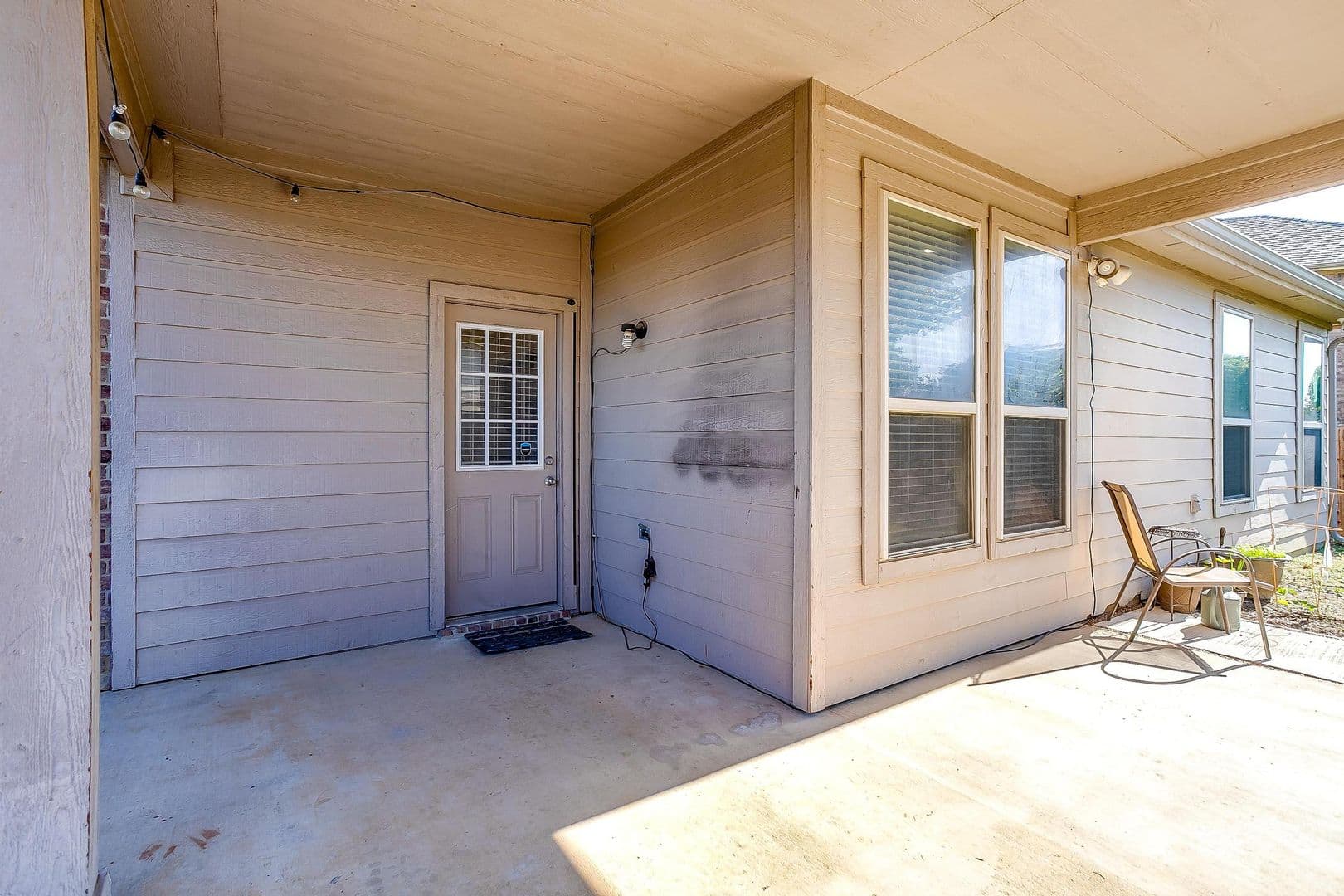 Fort Worth House: 7056 Welshman Dr