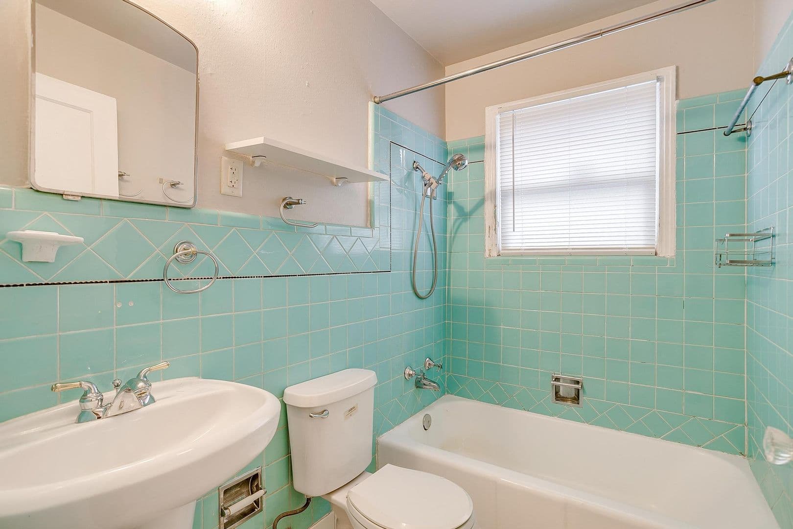 Fort Worth House: 3541 S Hills Ave