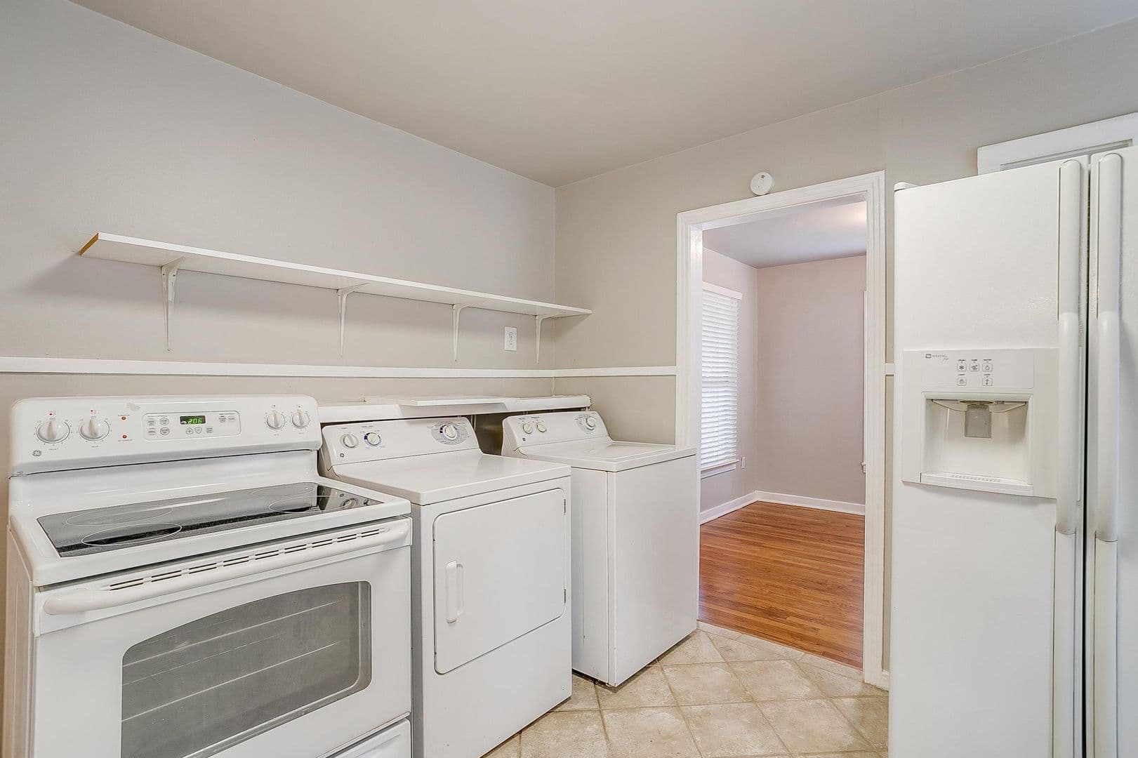 Fort Worth House: 3541 S Hills Ave