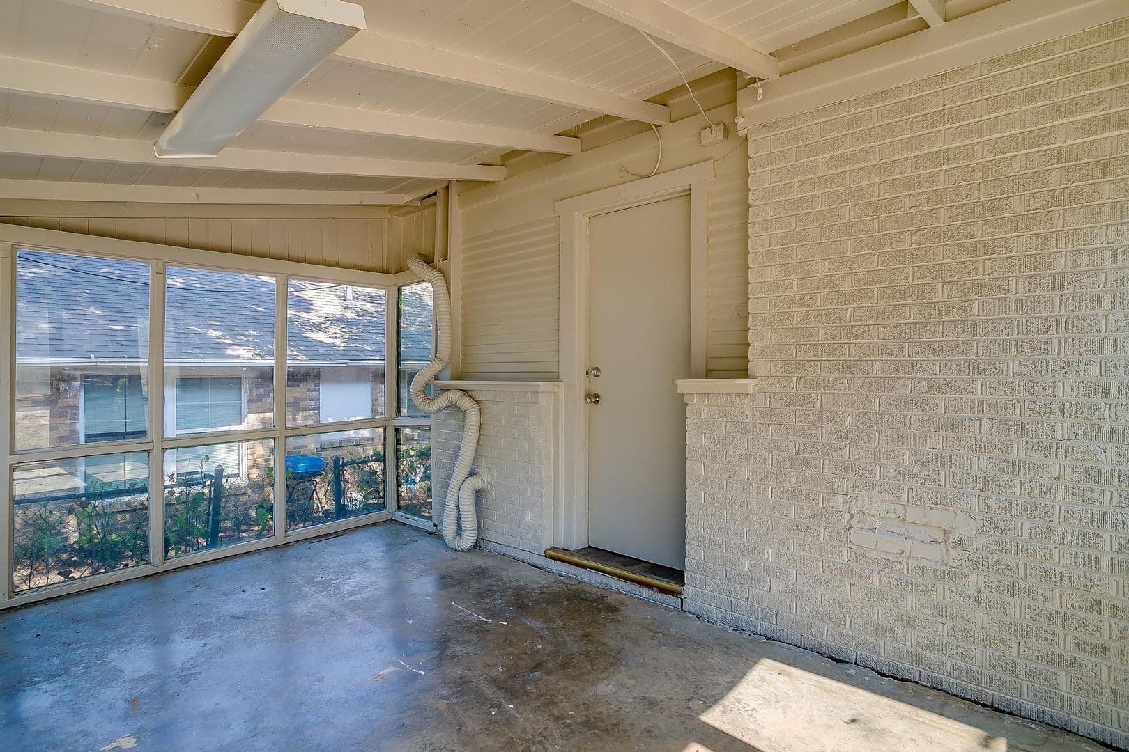 Fort Worth House: 2620 Wilkinson Ave - 2620 Wilkinson Ave