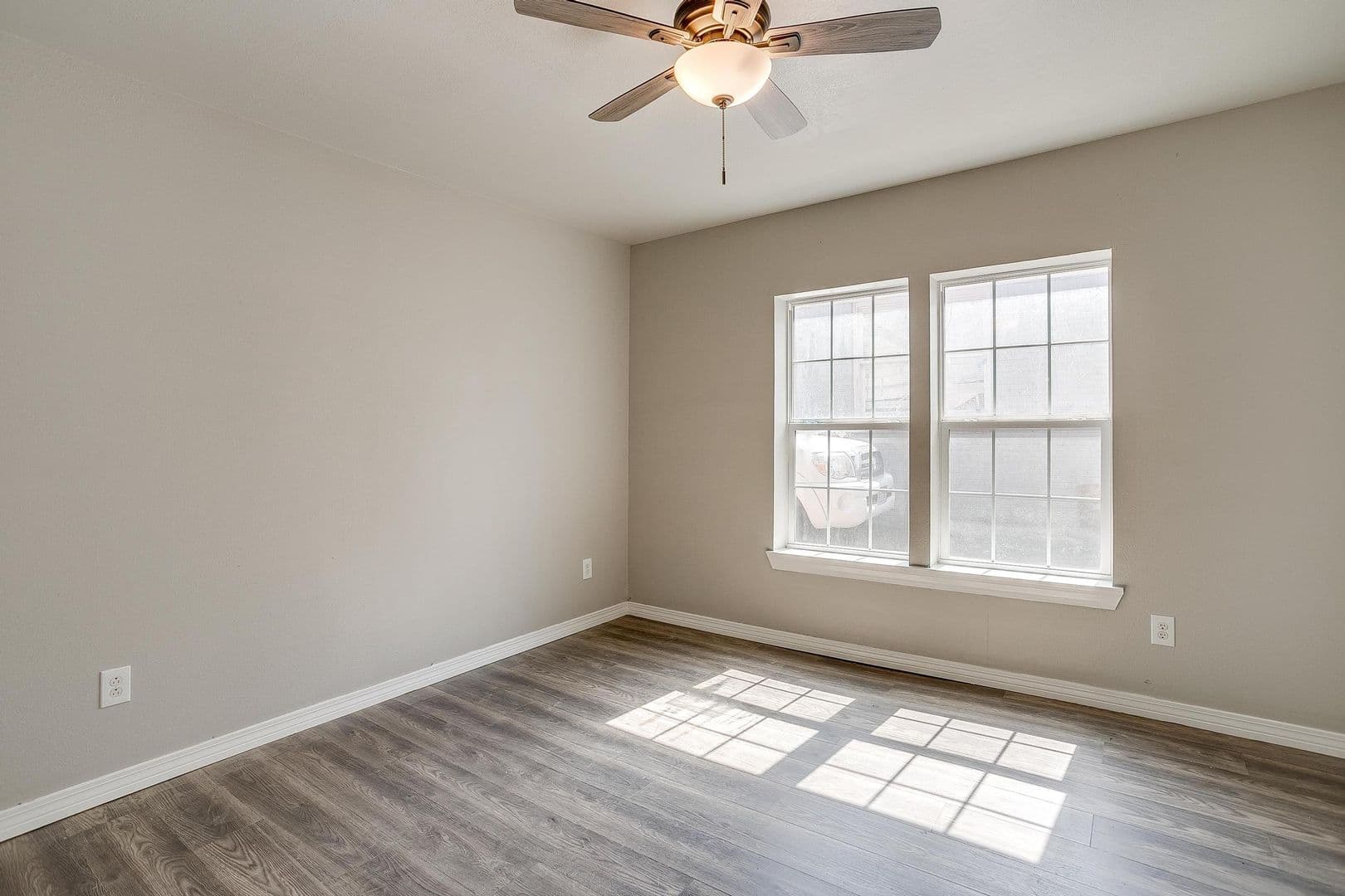 Fort Worth House: 2620 Wilkinson Ave - 2620 Wilkinson Ave