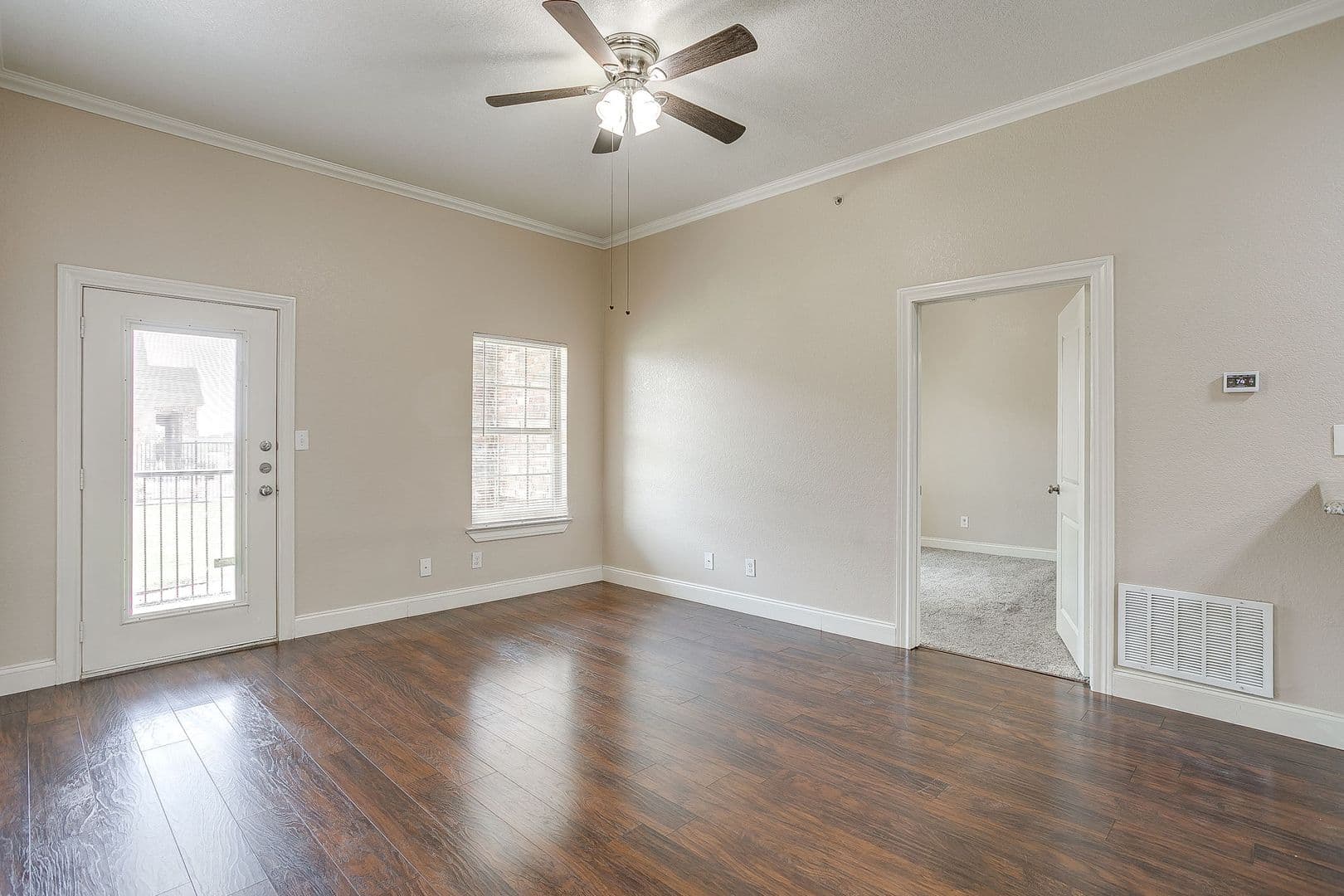Alvarado Apartment: 301 County Rd 207