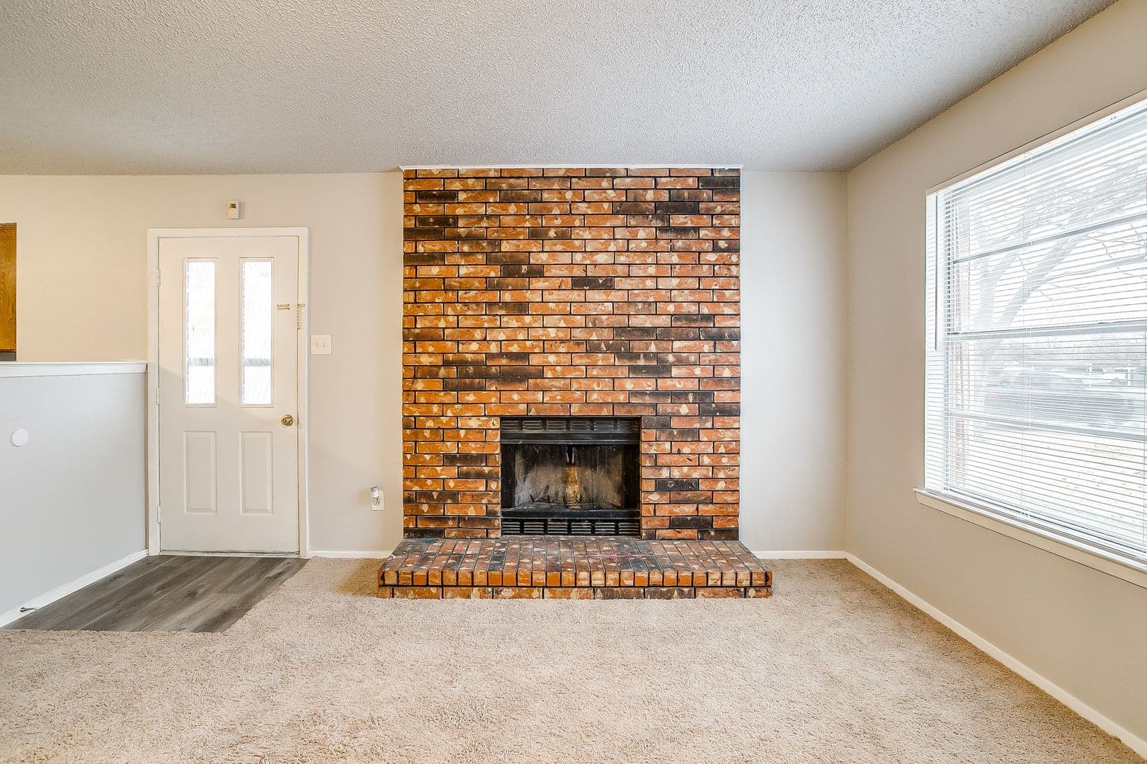 Arlington House: 2521 Indigo Ln