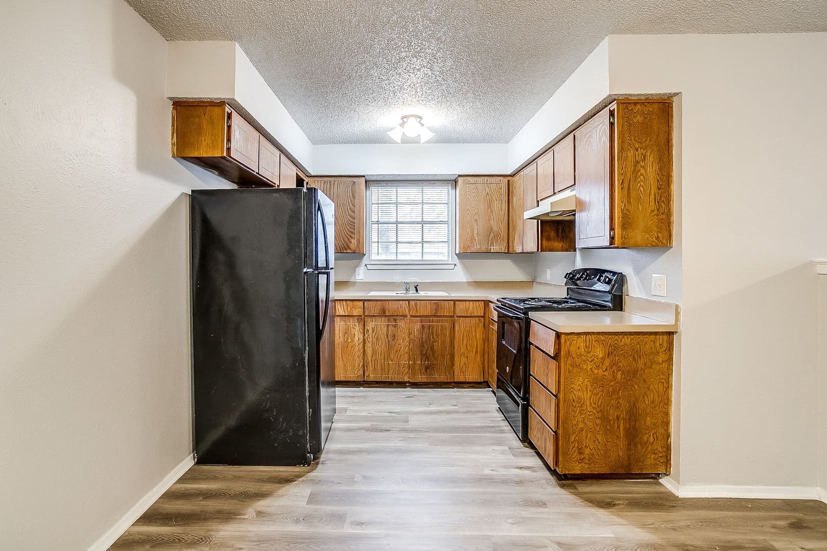 Arlington House: 2521 Indigo Ln