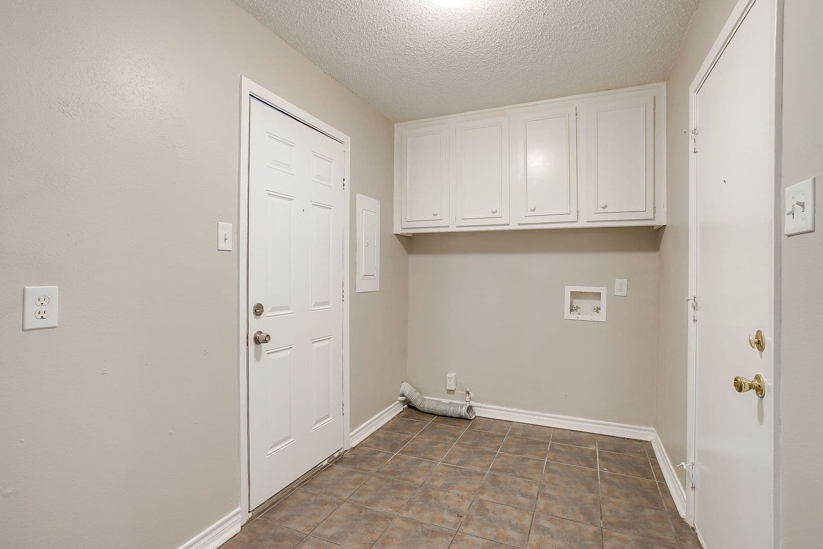 Fort Worth House: 6528 Winifred Dr