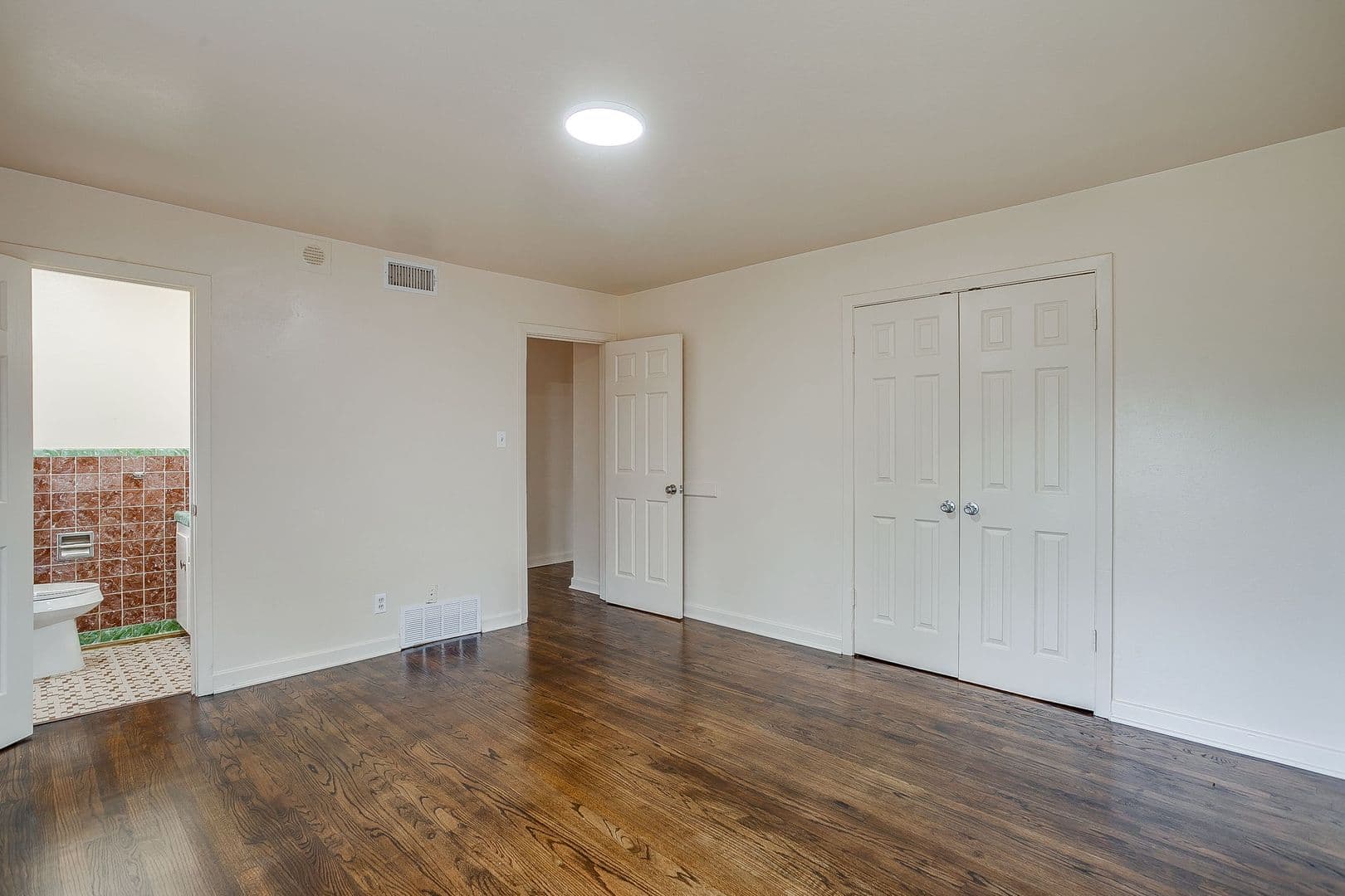 North Richland Hills House: 4315 Mackey Dr