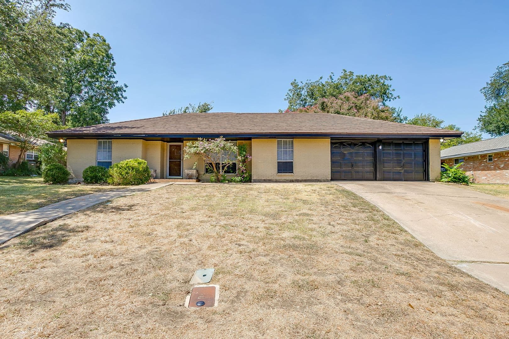 Fort Worth House: 6528 Winifred Dr