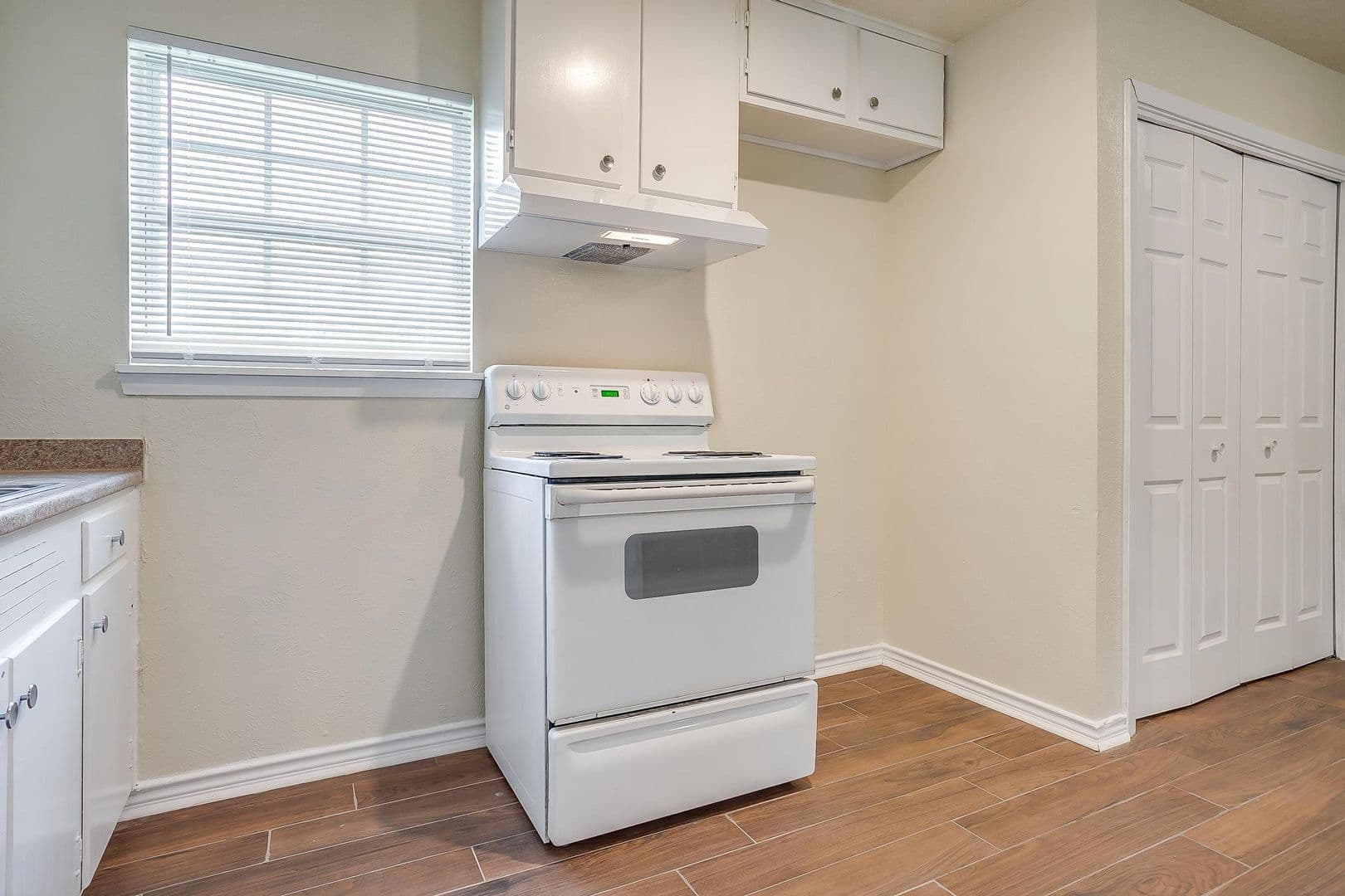 Fort Worth House: 3537 Half Moon Dr