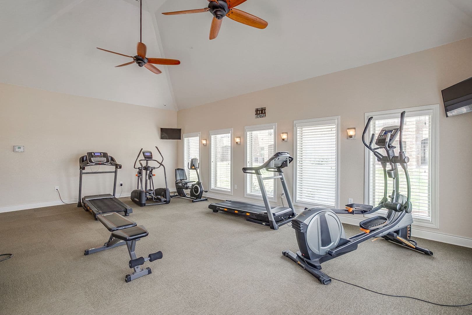 Alvarado Apartment: 301 County Rd 207