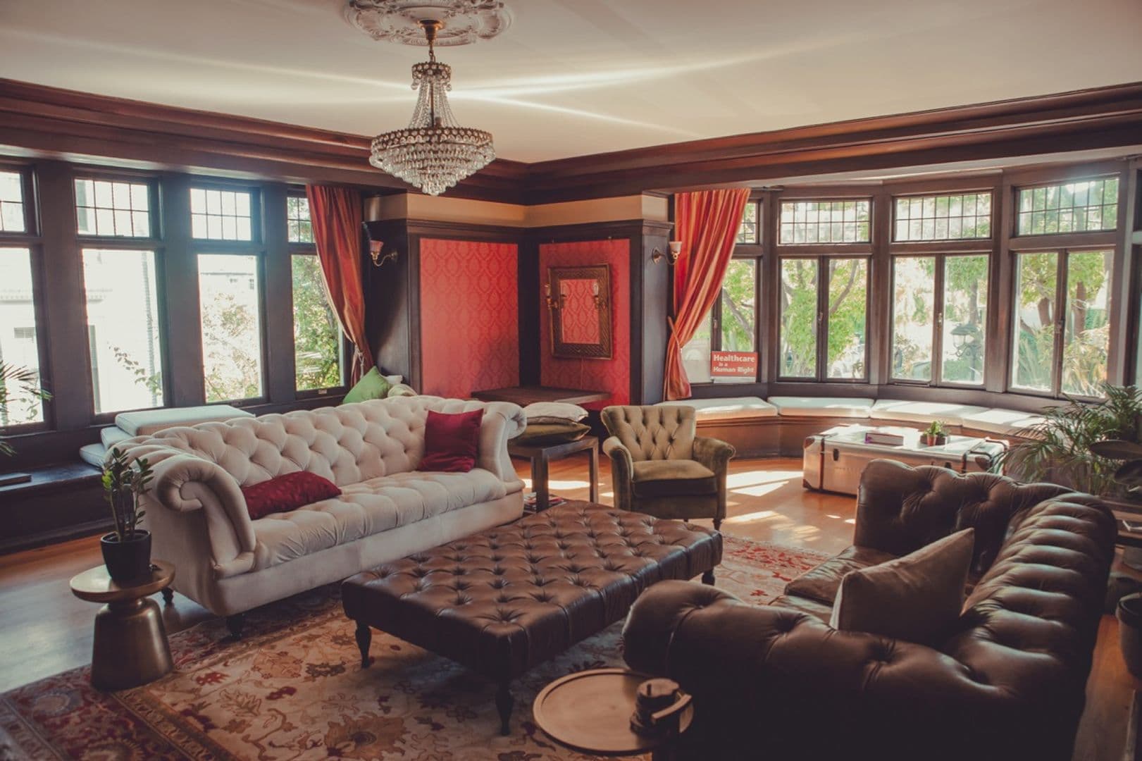Oakland Townhome: 390 Euclid Ave