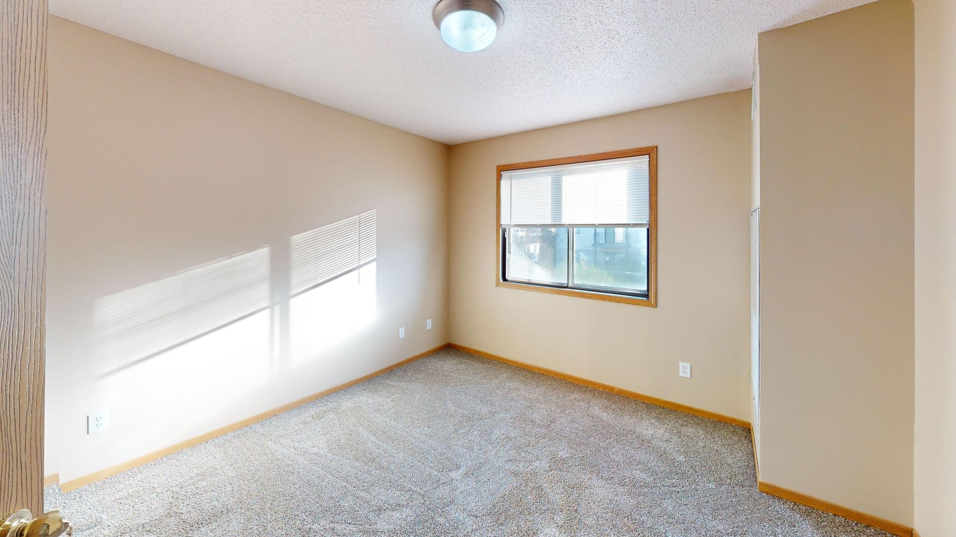 Fargo Apartment: 3001 34th Ave S