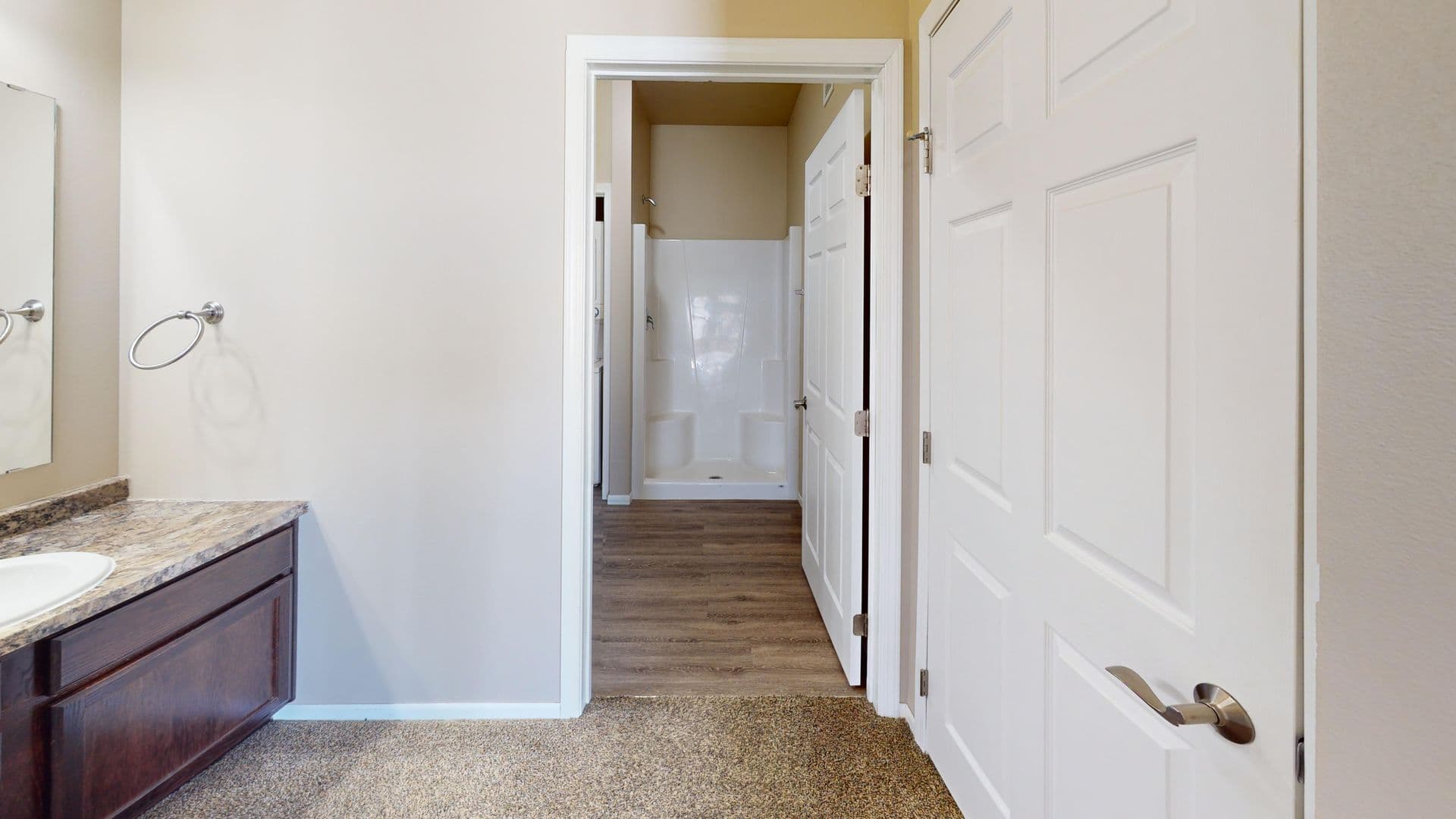 West Fargo Apartment: 1227 Queens Way