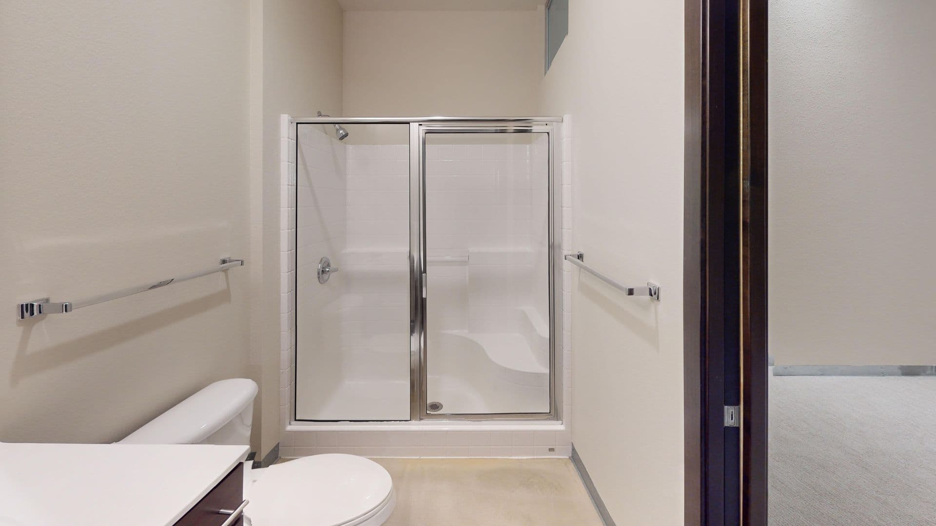 Minneapolis Apartment: 607 Washington Ave N