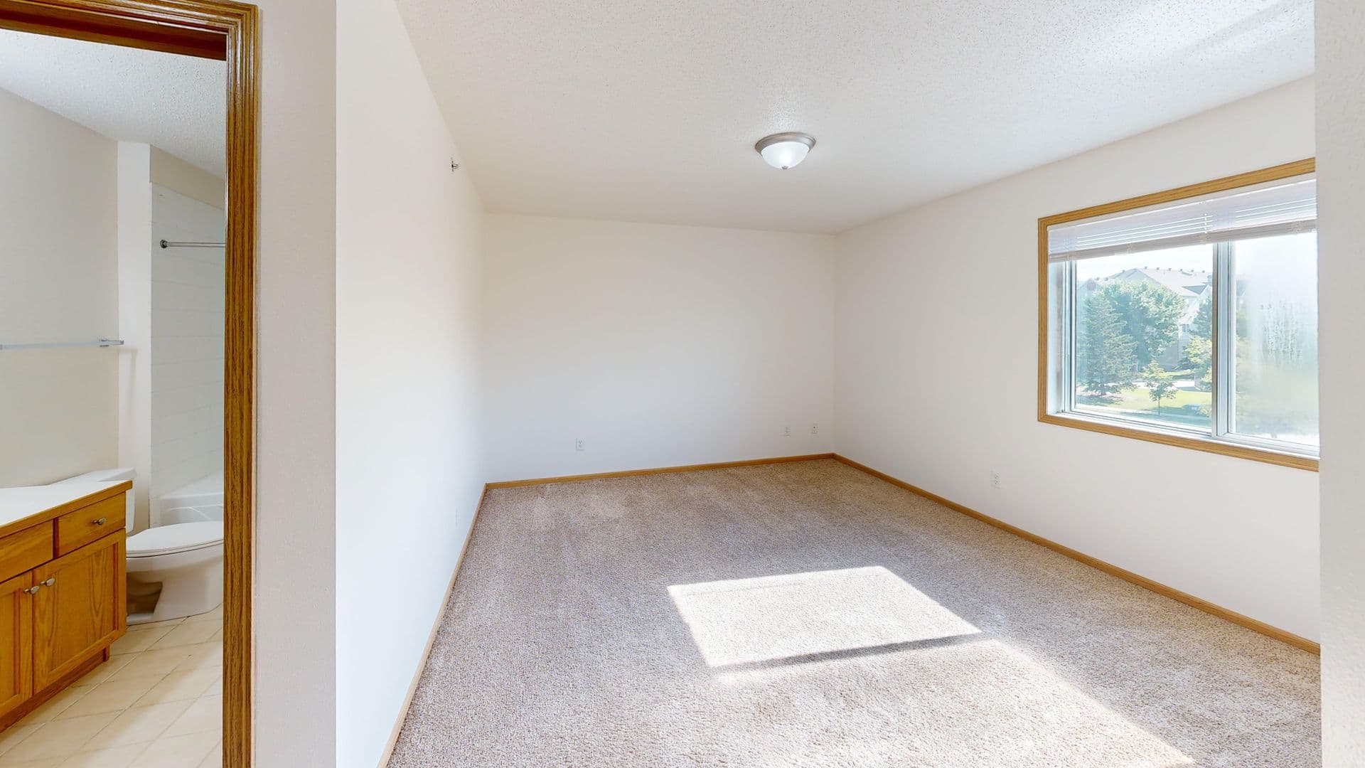 Fargo Apartment: 3001 34th Ave S