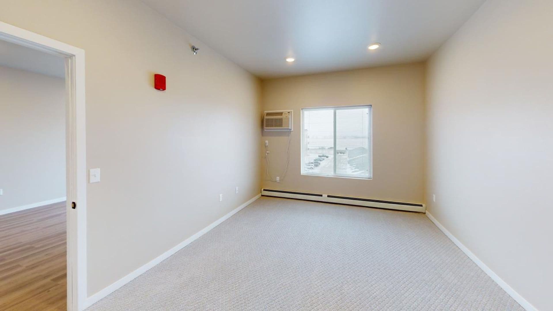 Watertown Apartment: 1631 4th Street NE