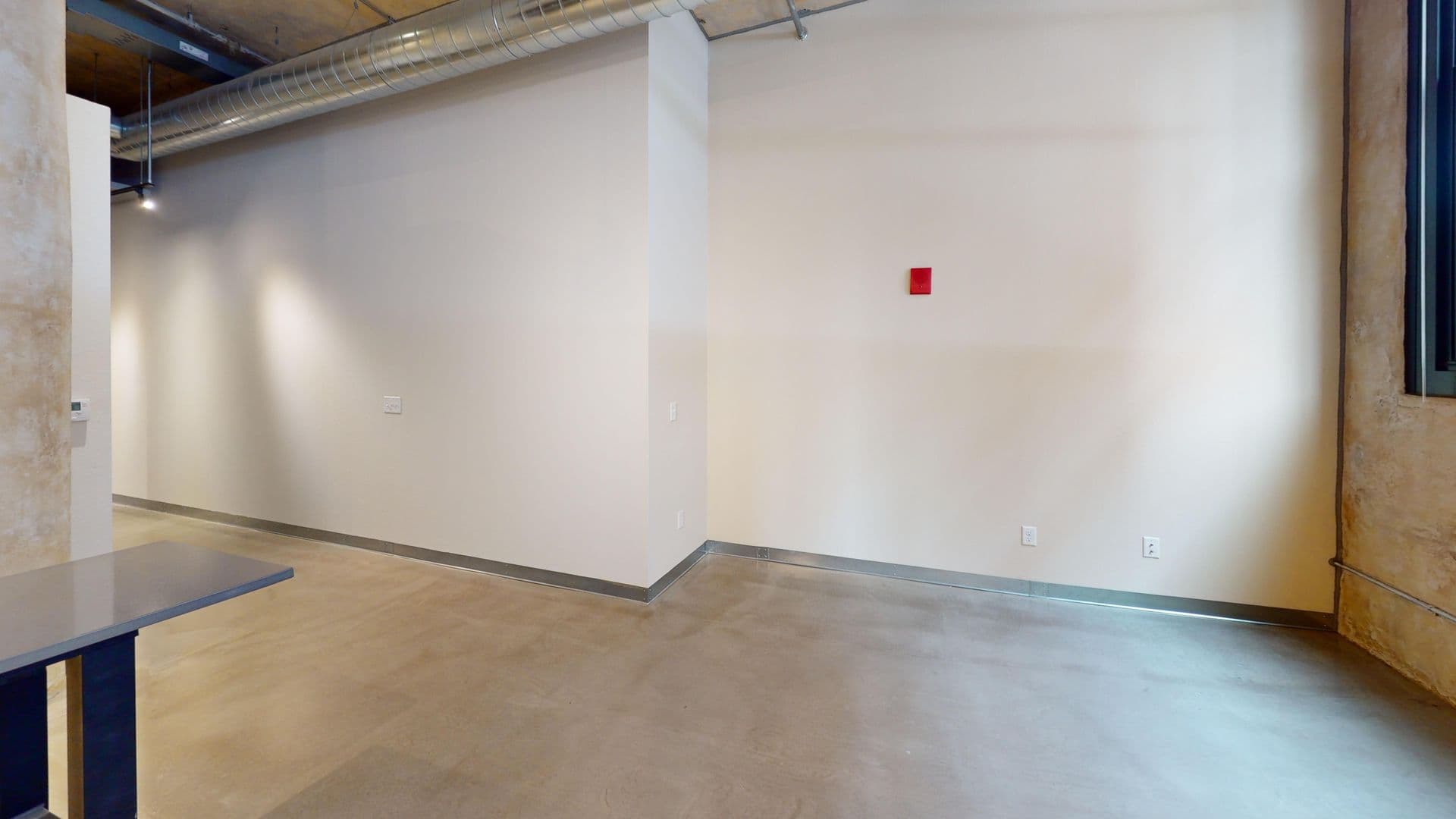 Minneapolis Apartment: 607 Washington Ave N