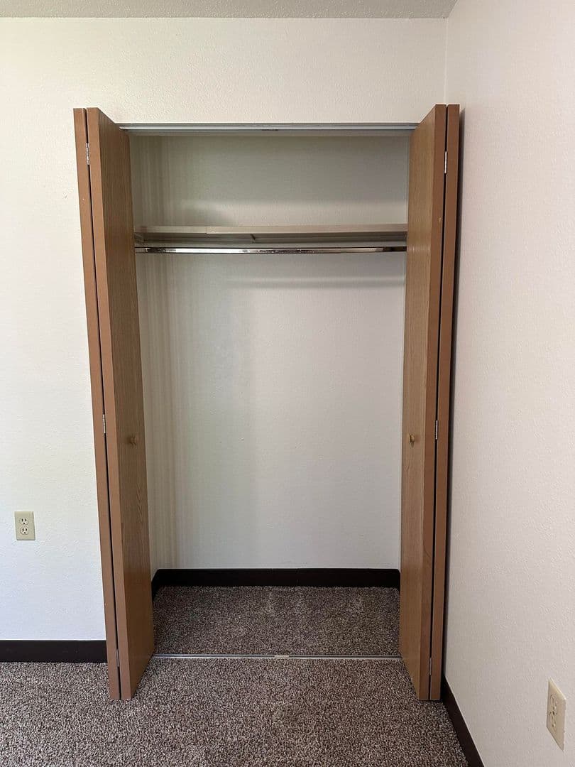 Fargo Apartment: 1502 Dakota Dr N