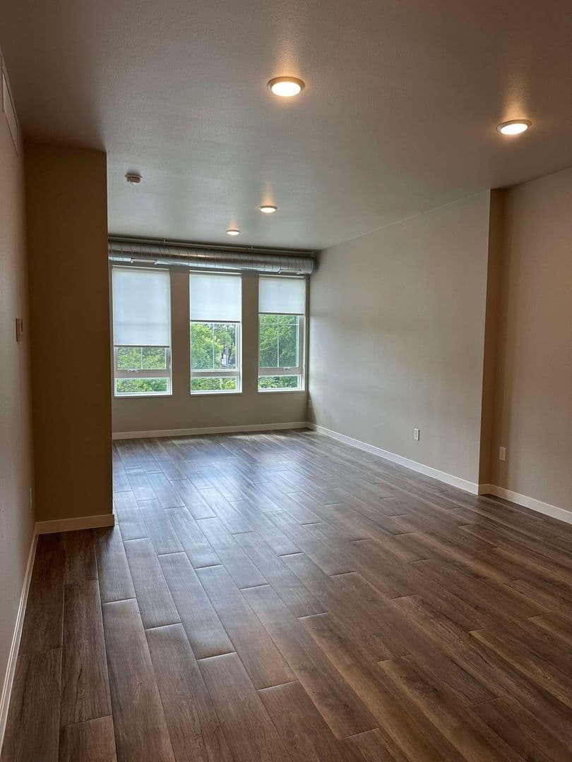 Fargo Apartment: 719 7th Street N