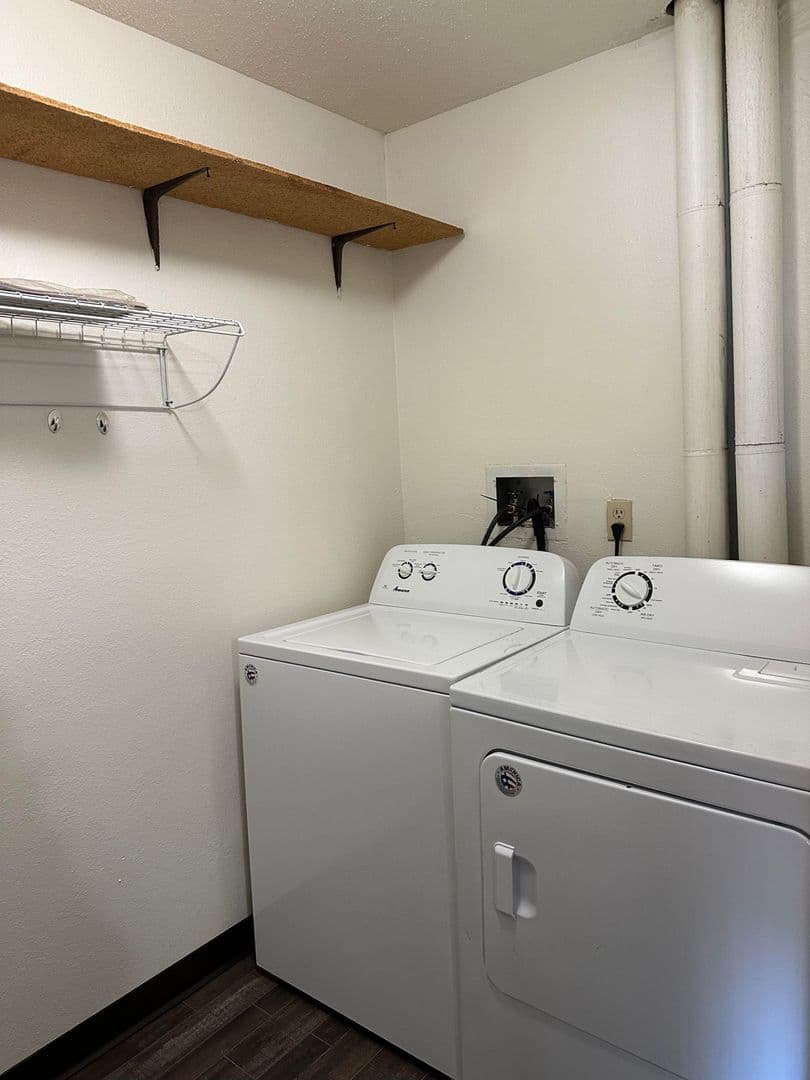 Fargo Apartment: 1502 Dakota Dr N