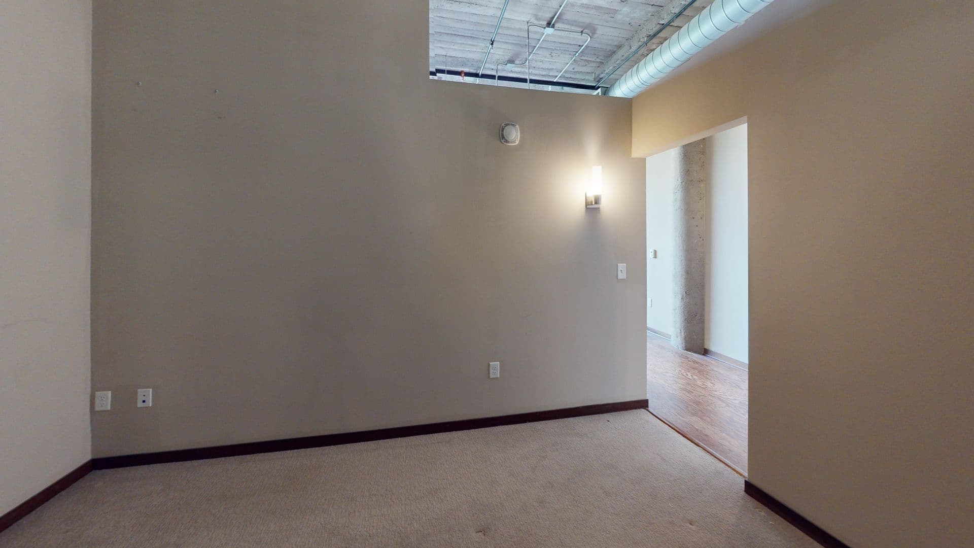 Minneapolis Apartment: 730 Washington Ave N