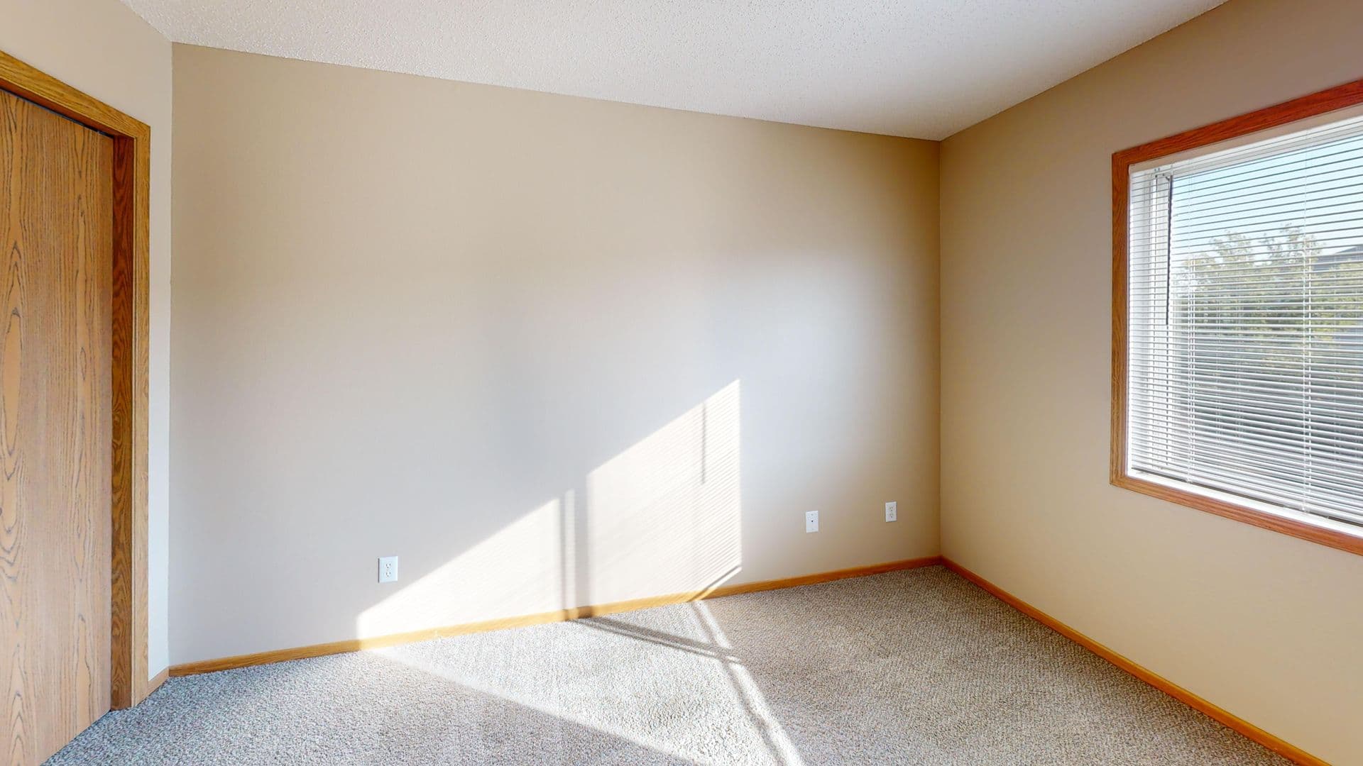 Fargo Apartment: 3001 34th Ave S
