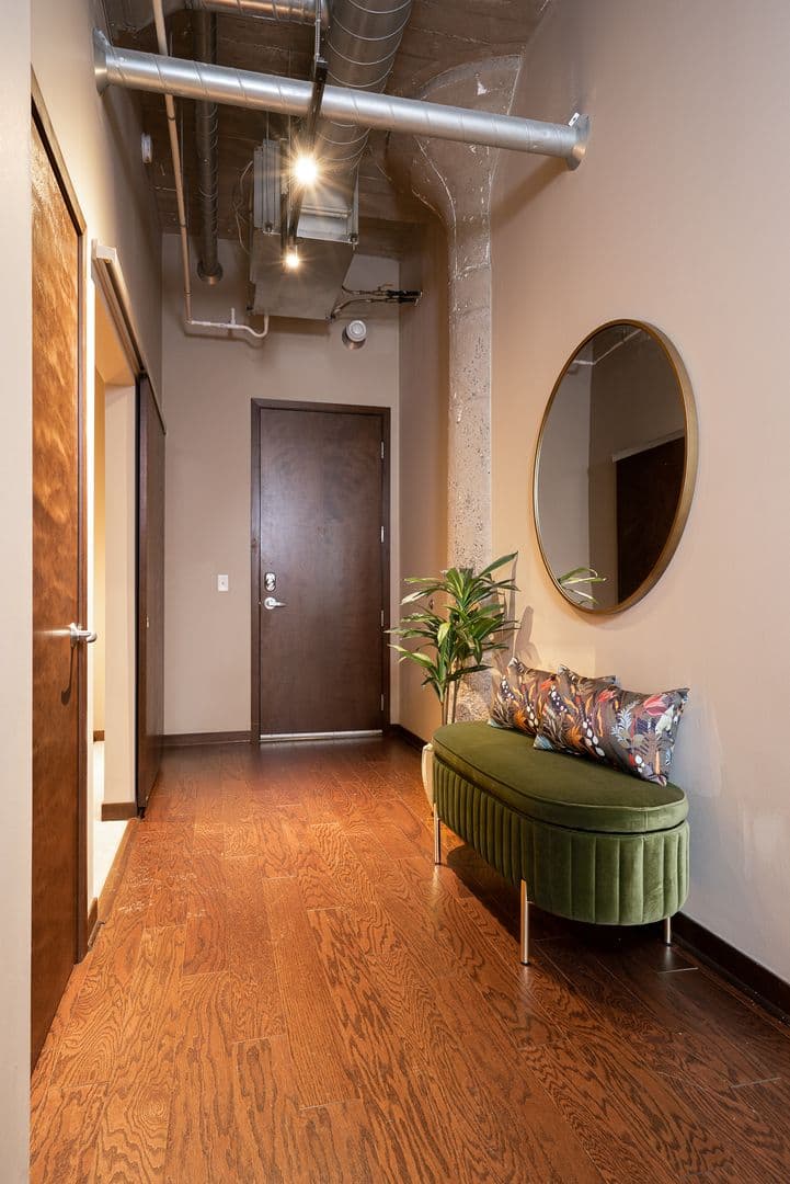 Minneapolis Apartment: 730 Washington Ave N