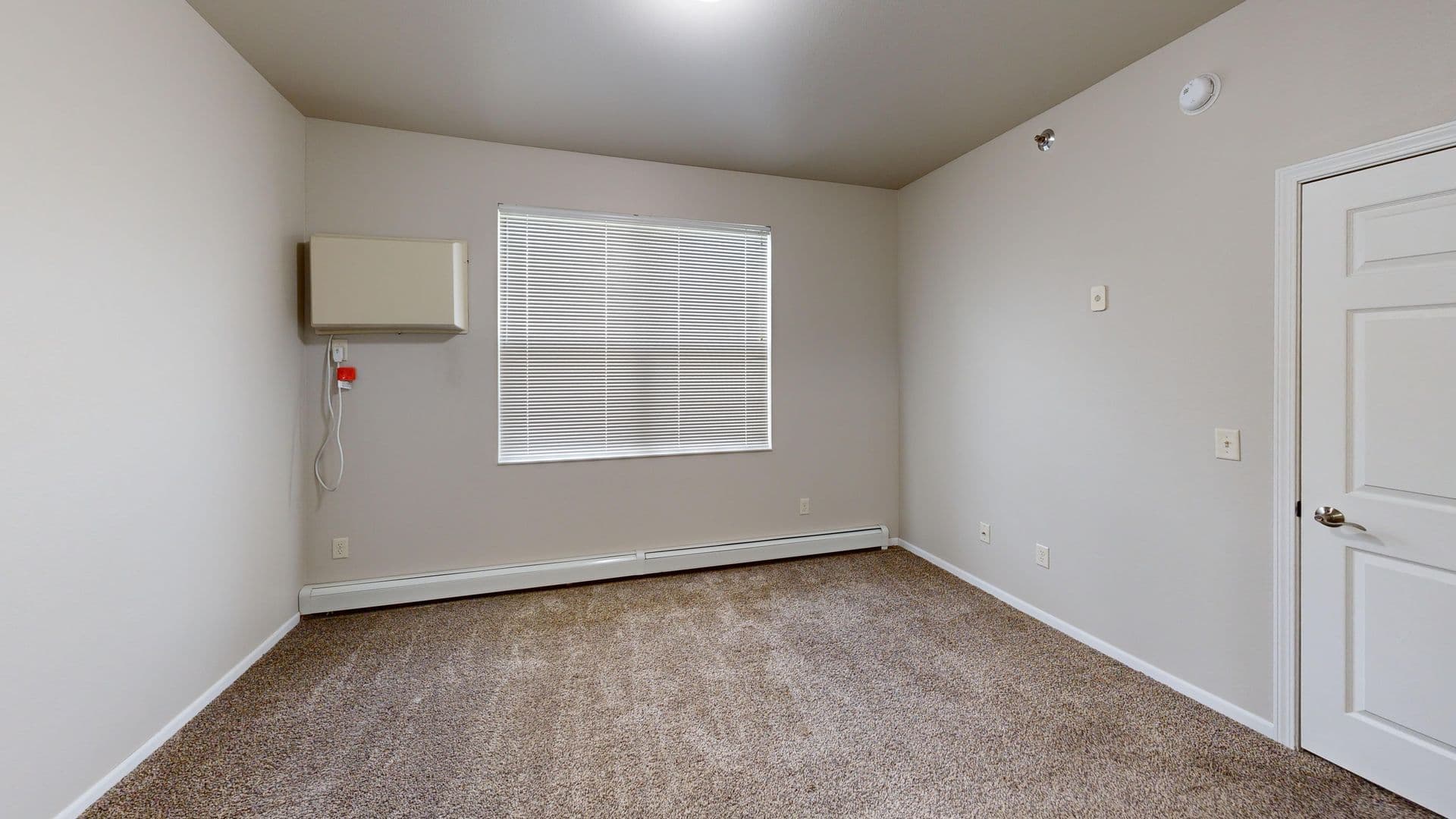 West Fargo Apartment: 1227 Queens Way