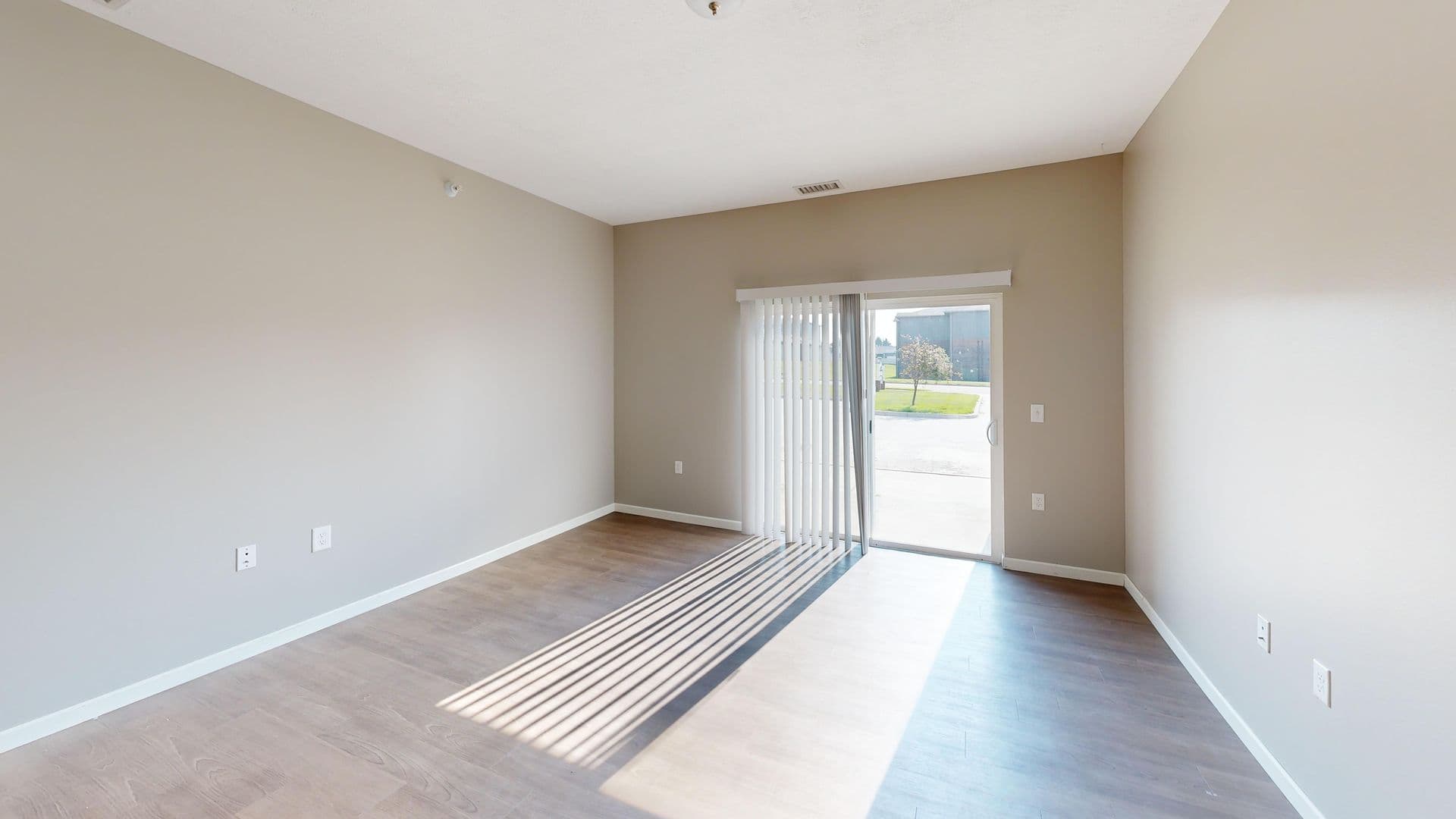 Sioux Falls Apartment: 3600 S Grand Slam Ave