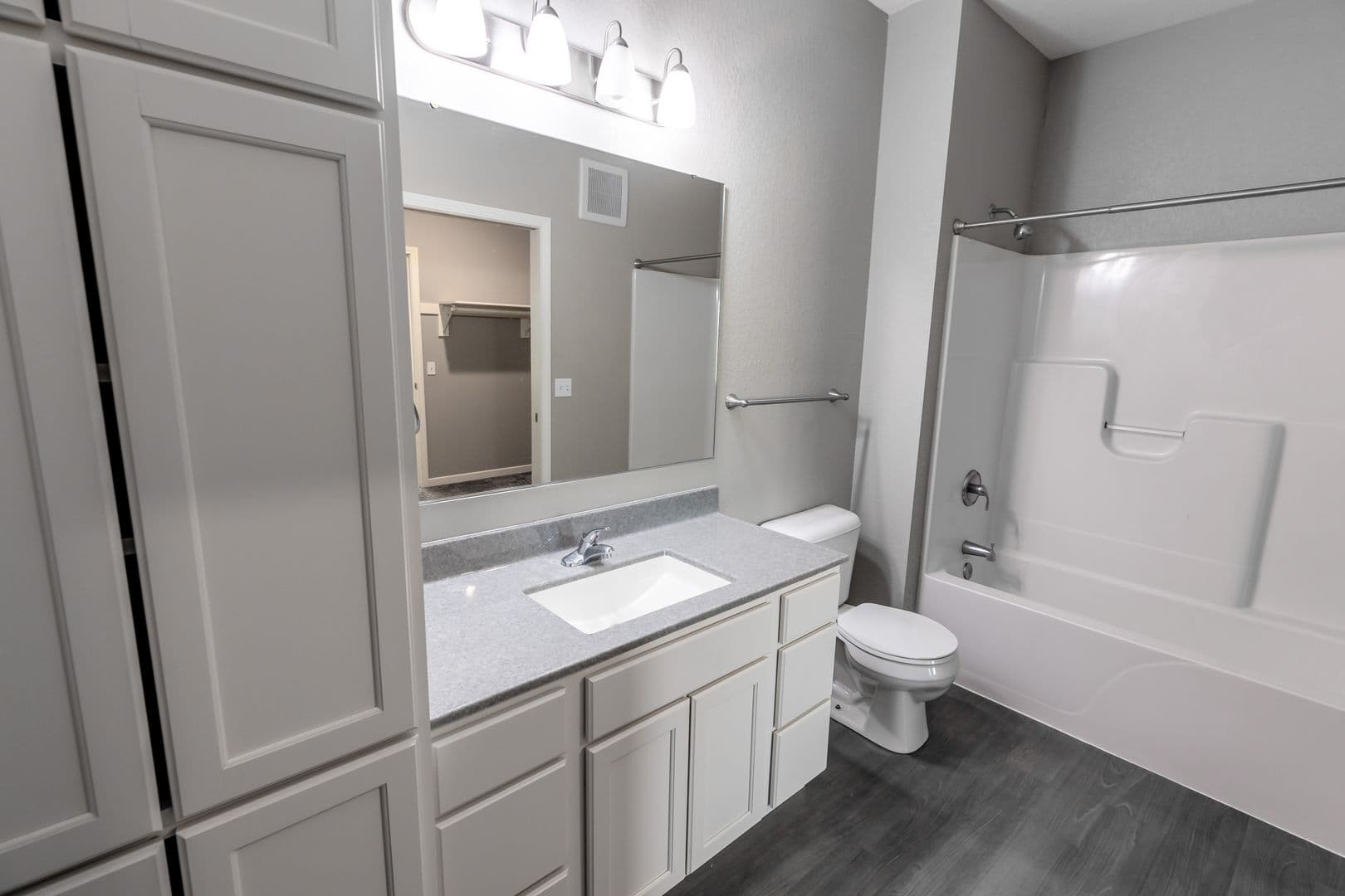 Sioux Falls Apartment: 3600 S Grand Slam Ave