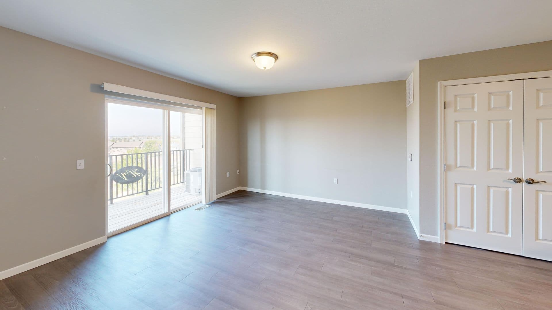 Sioux Falls Apartment: 3600 S Grand Slam Ave