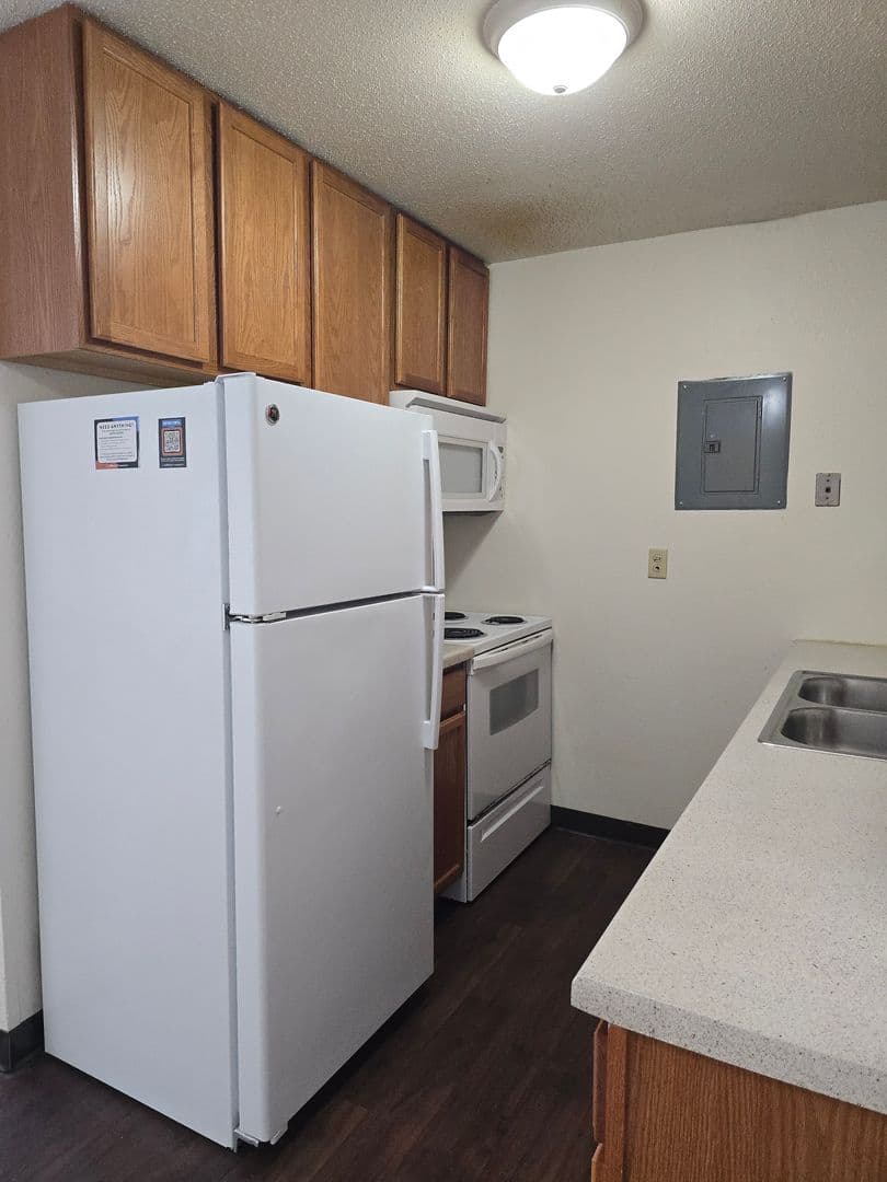 Fargo Apartment: 1502 Dakota Dr N