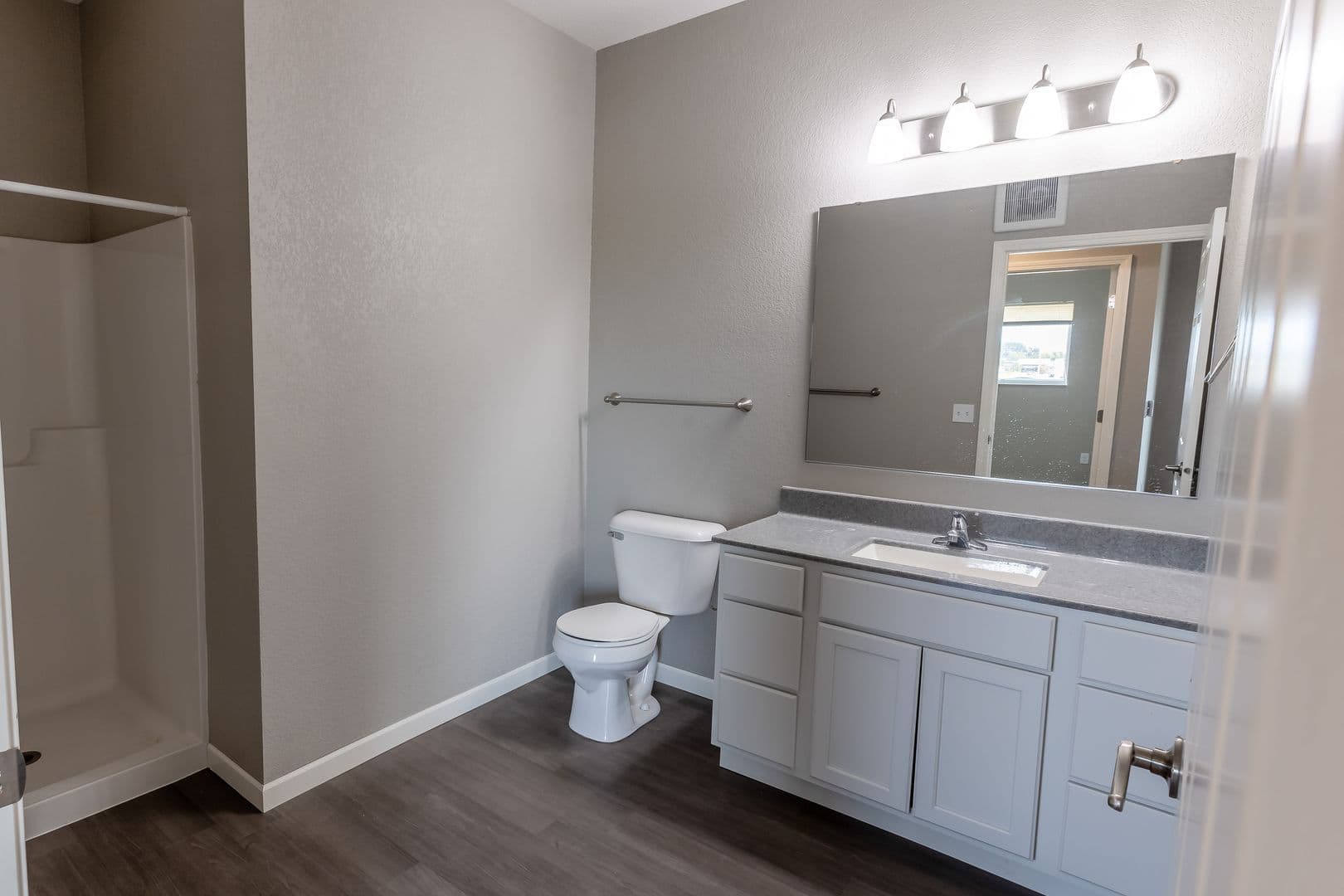 Sioux Falls Apartment: 3600 S Grand Slam Ave