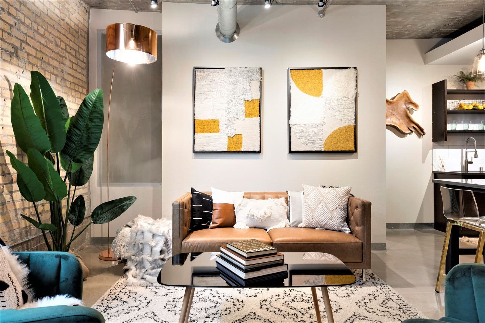 Minneapolis Apartment: 607 Washington Ave N
