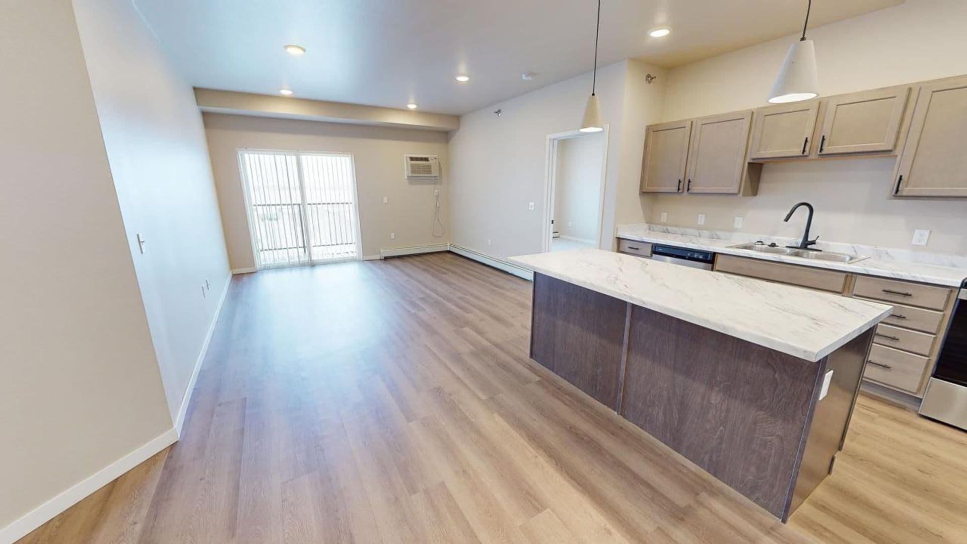 Watertown Apartment: 1631 4th Street NE