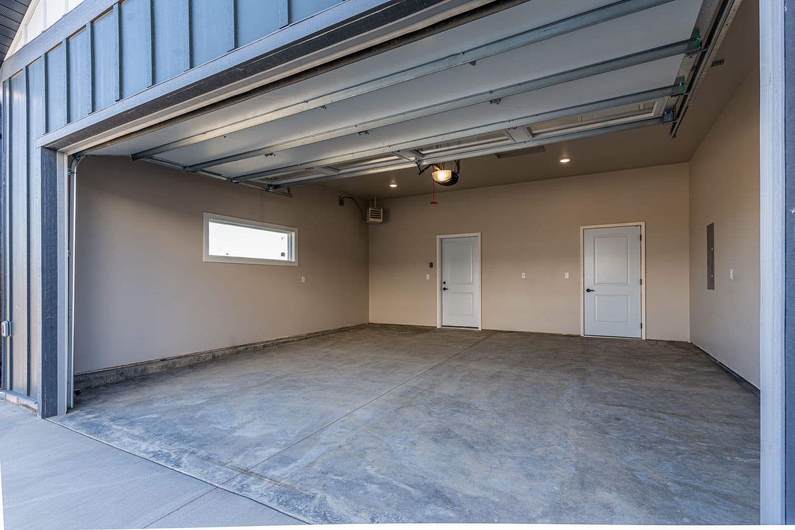 Billings Apartment: 4411 Dacha Drive